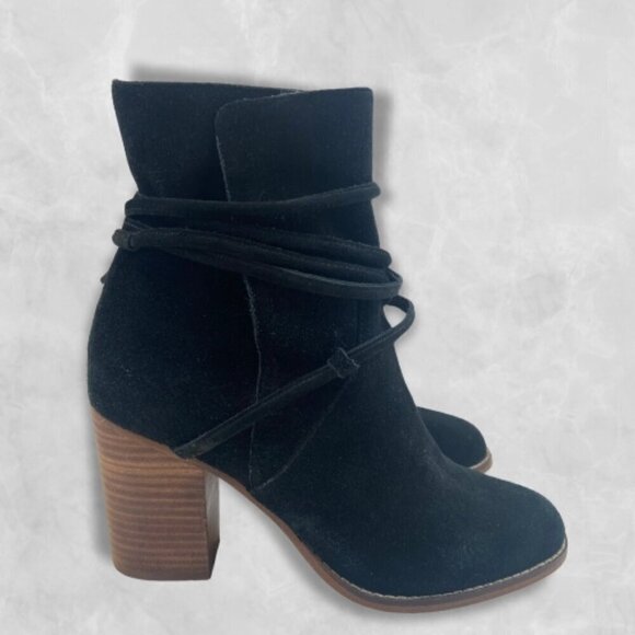 ALDO Suede Ankle Boots Stacked Heel Wrap Tassel Detail Black Women's US 8.5 NWOT - Picture 2 of 14